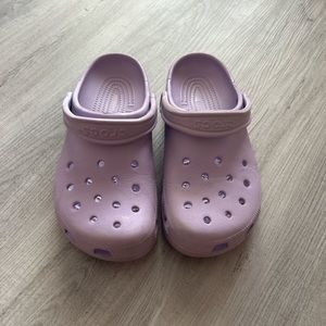 lavender crocs